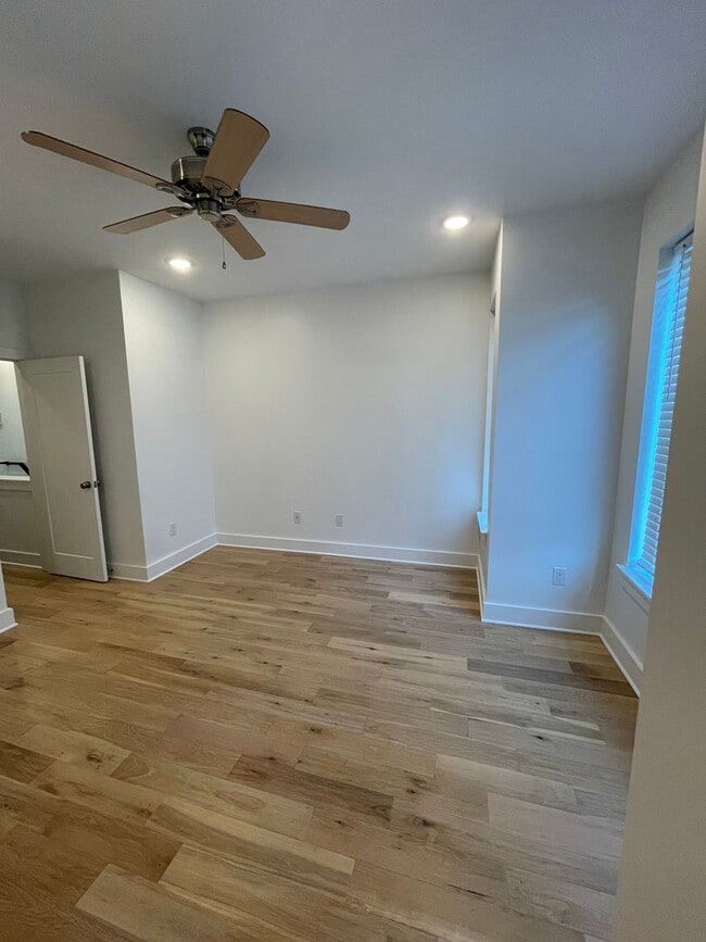 Photo - Sharswood Apartment Available! Unit #2