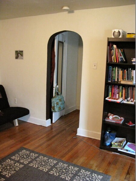 Photo - 104 S Grove St