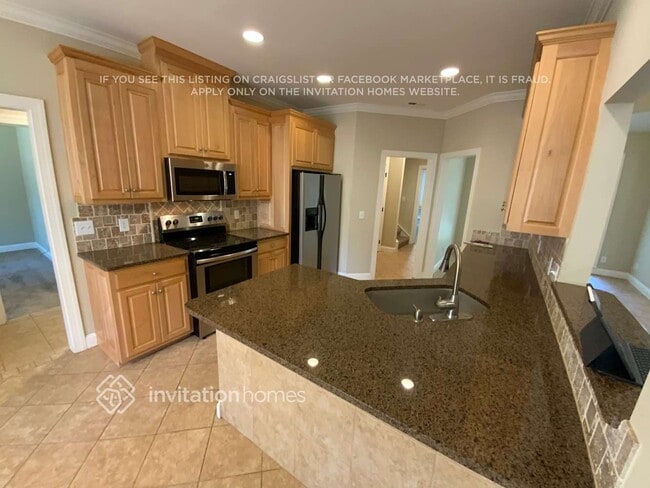 Photo - 242 Chuckwood Rd