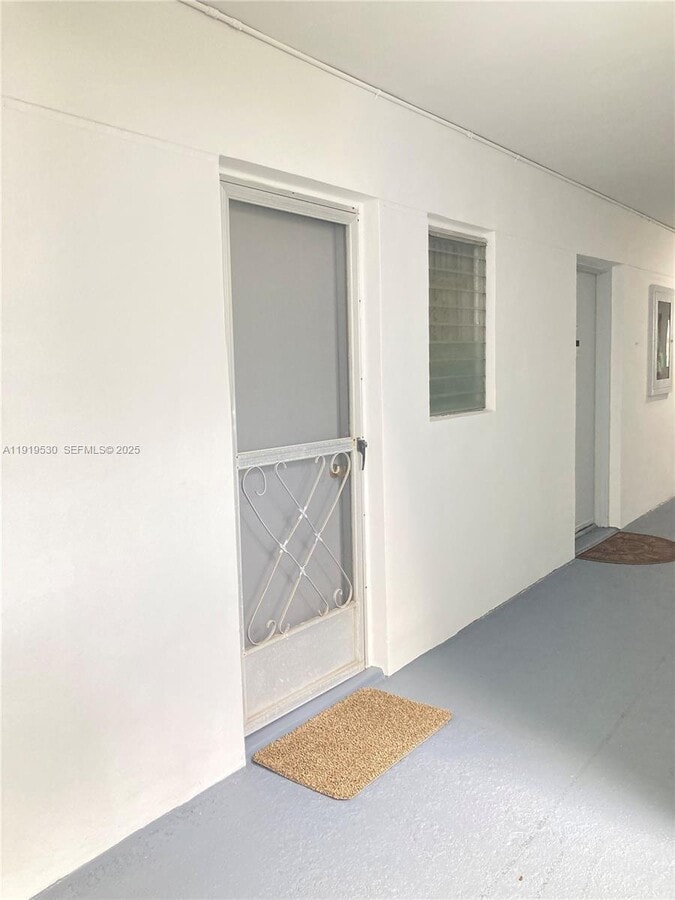 Photo - 9159 SW 77th Ave Unit 211