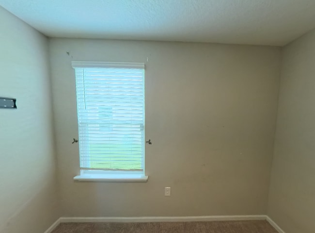 Photo - 70409 Winding River Dr