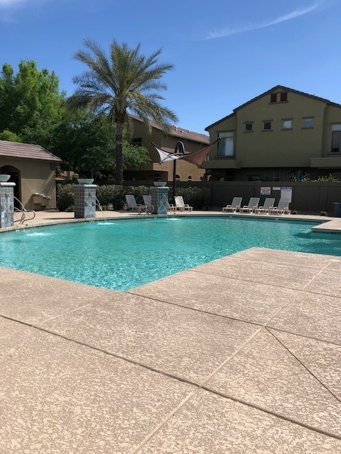 POOL #1 - 2150 W Alameda Rd Unit 1296