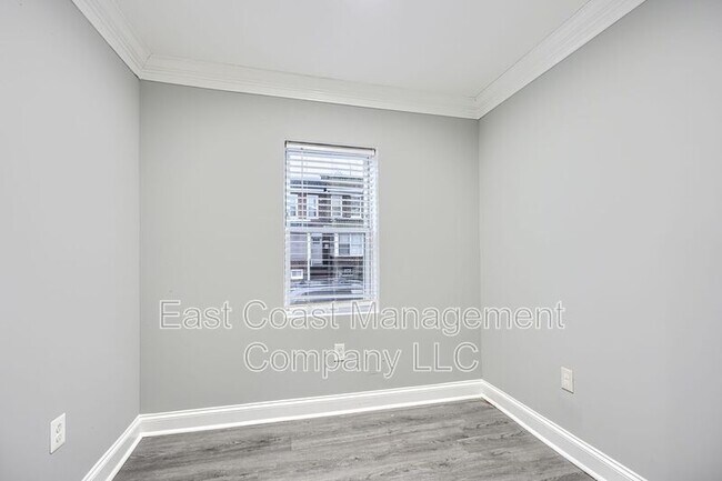 Photo - 2813 Santa Fe Ave