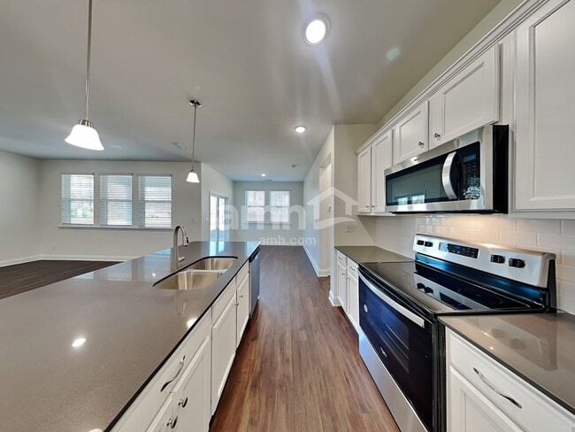 Photo - 5500A Farm Pond Ln