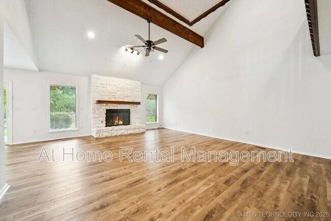 Photo - 6947 S 30th W Ave