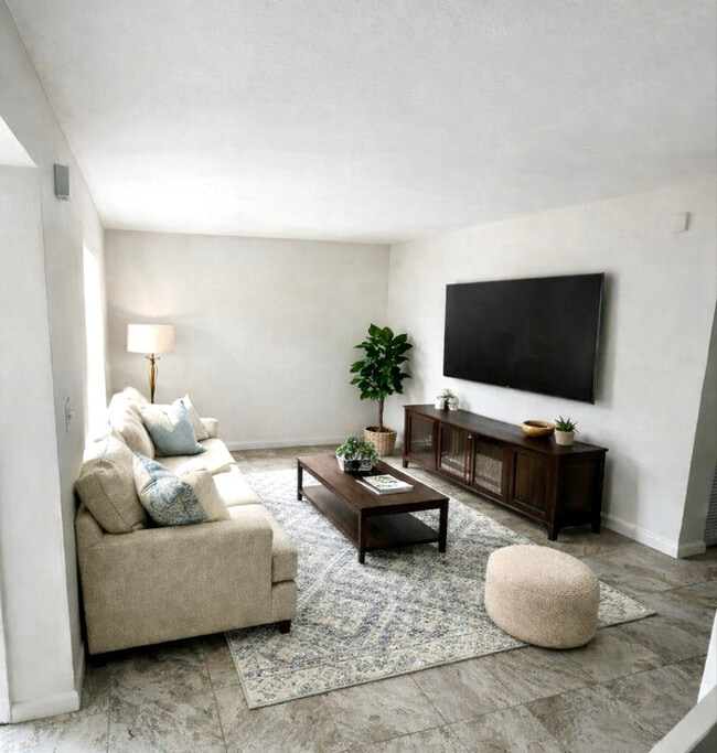 Photo - 6915 W 16th Dr