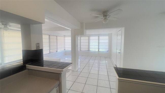 Photo - 110 14th Ave SW