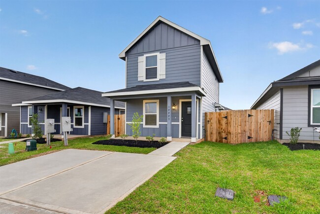 Building Photo - 12227 Shield Crest Ct