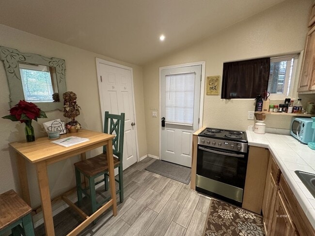 Photo - 55045 Strong Dr