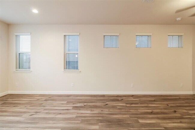 Photo - 9813 Falling Fern Ln