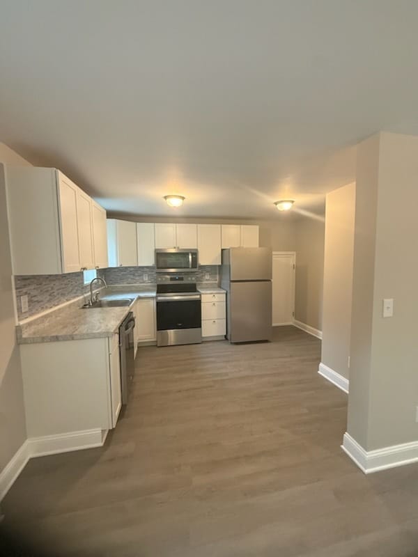 Photo - 1300-1330 Windsor Avenue - 1314B