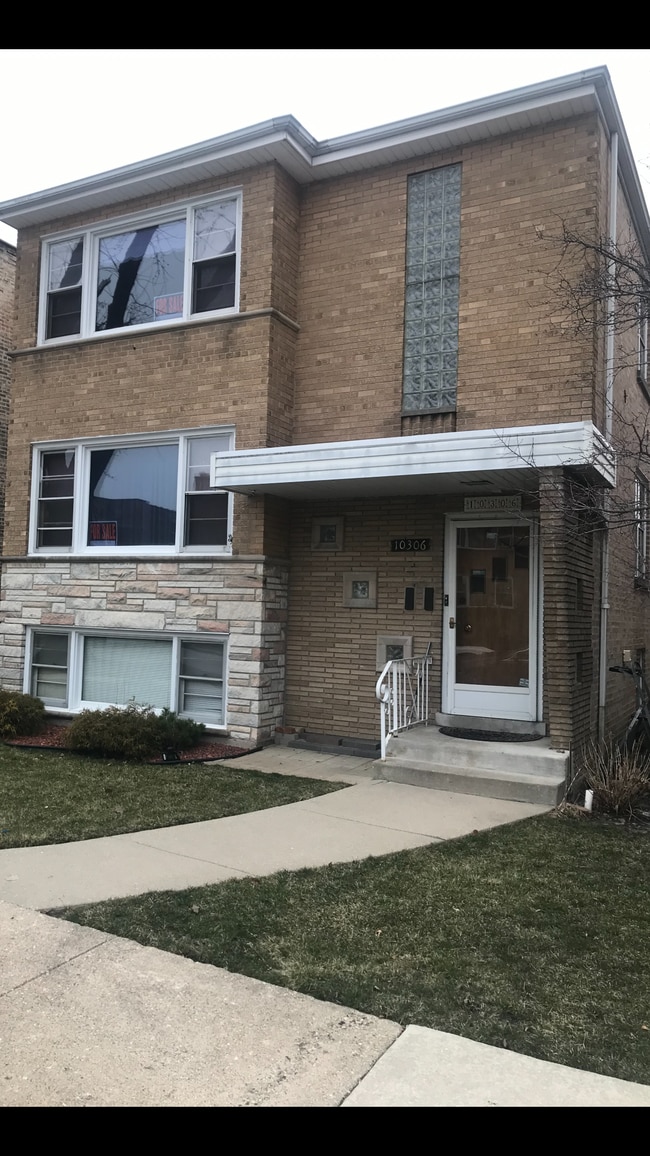 Photo - 10306 Chaucer St Apartments Unit 2