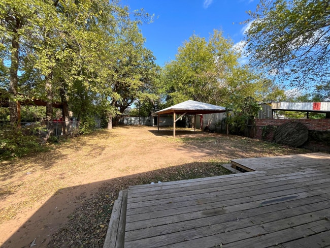 Photo - 3913 Chenault St