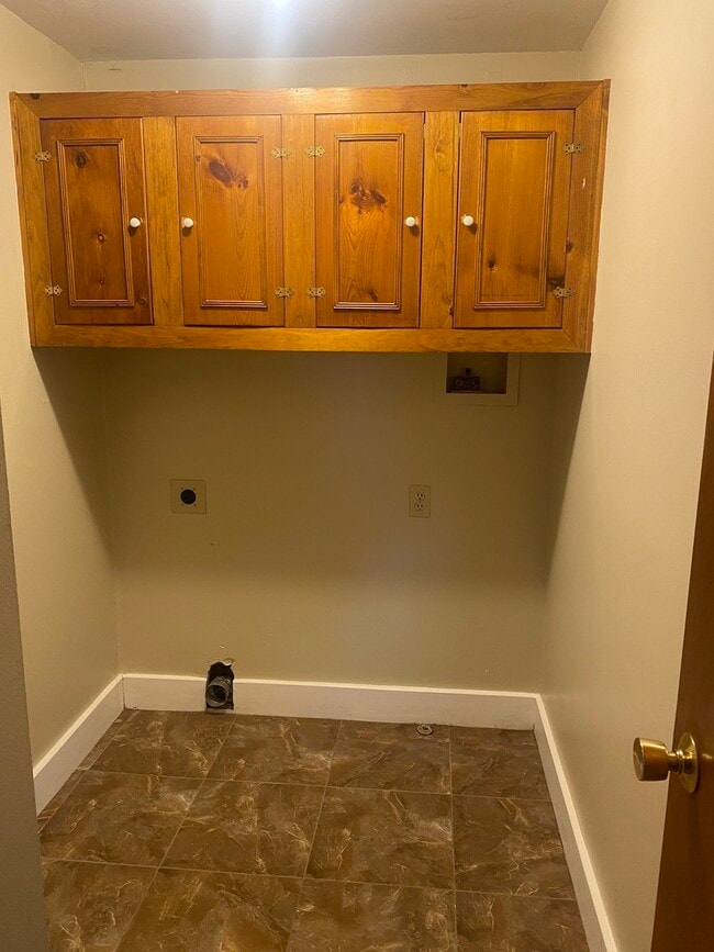 19 Elm Park Unit 2