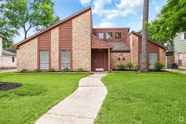 Building Photo - 5618 Enchanted Timbers Dr Rental