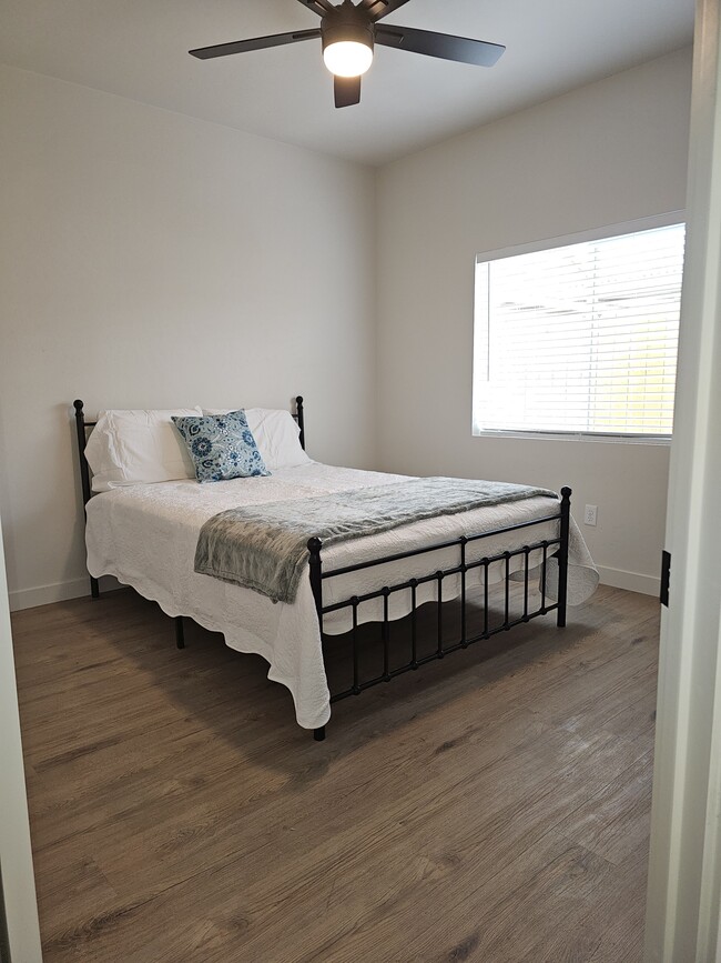 Photo - 2015 Elm Ave Unit B-ADU