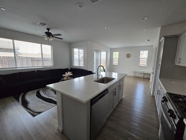 Photo - Home For Rent