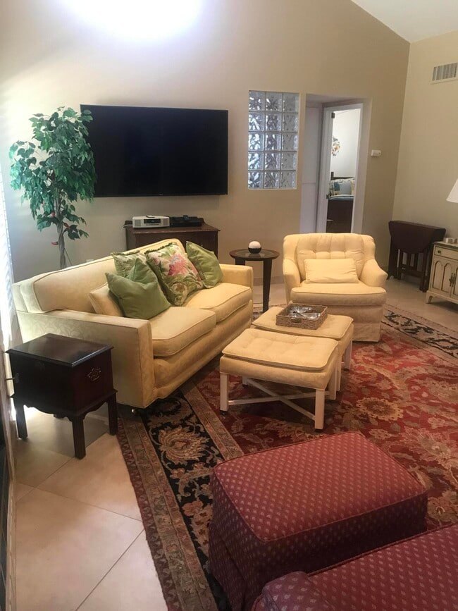 Photo - 3505 Ridgeview Cir S
