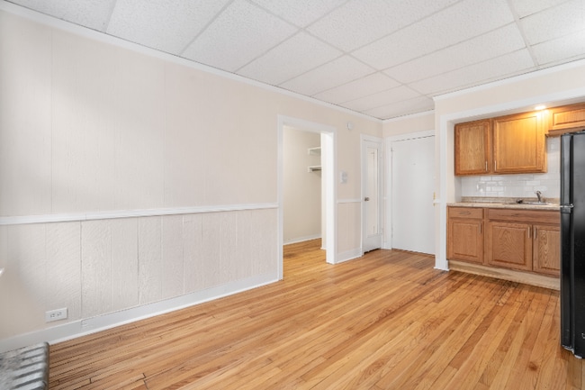 Photo - 1440 W Howard St Unidad Apt. 2