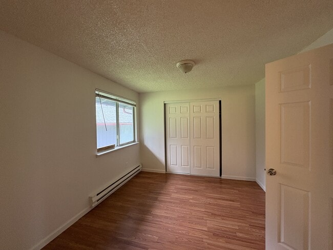 Photo - 7743 Pacific Ave SE