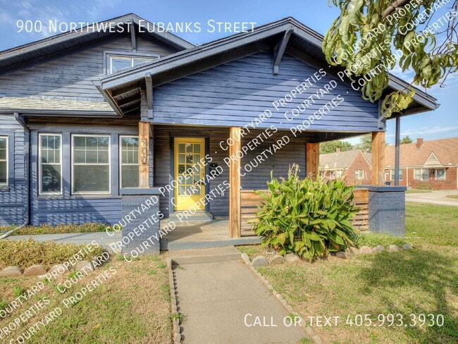 Photo - 900 NW Eubanks St