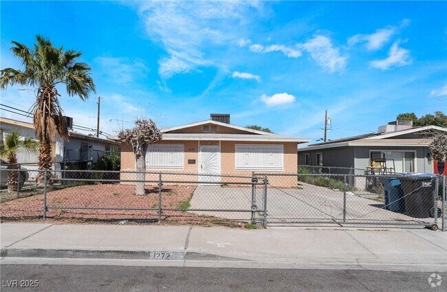 Building Photo - 1272 Lawry Ave Rental