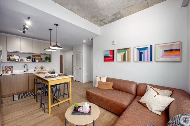 3BR, 2BA - 773SF - Living Room