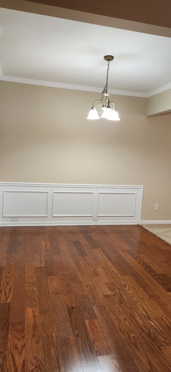 Photo - 1817 Waterside Dr NW