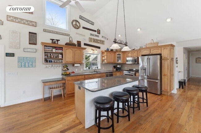 Photo - 64 Tanners Neck Ln