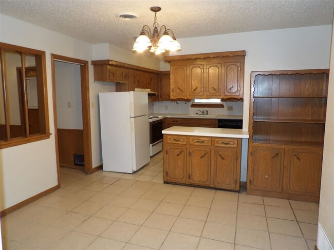 Photo - 1610 NW Black Mesa Dr