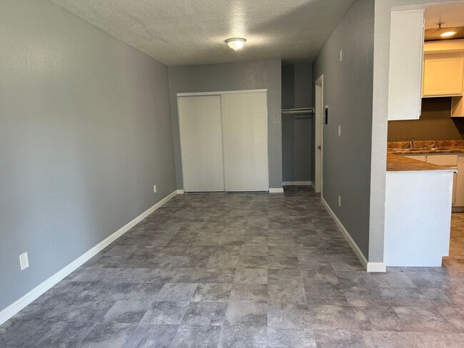 Photo - Santa Ana Birch Apartments