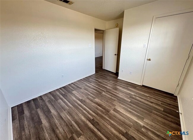 Photo - 3404 Zephyr Rd