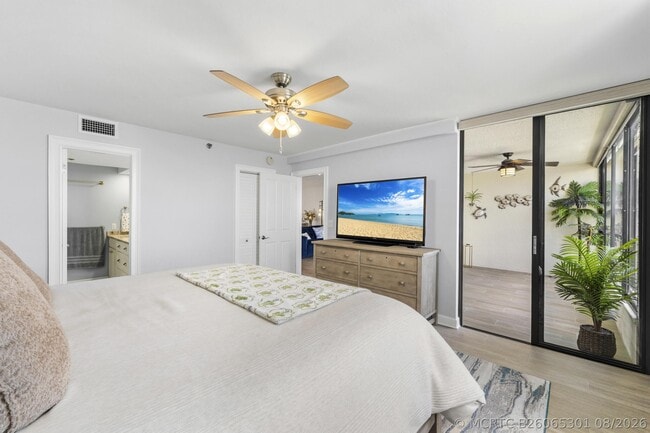1748 Jupiter Cove Dr Unit 517A