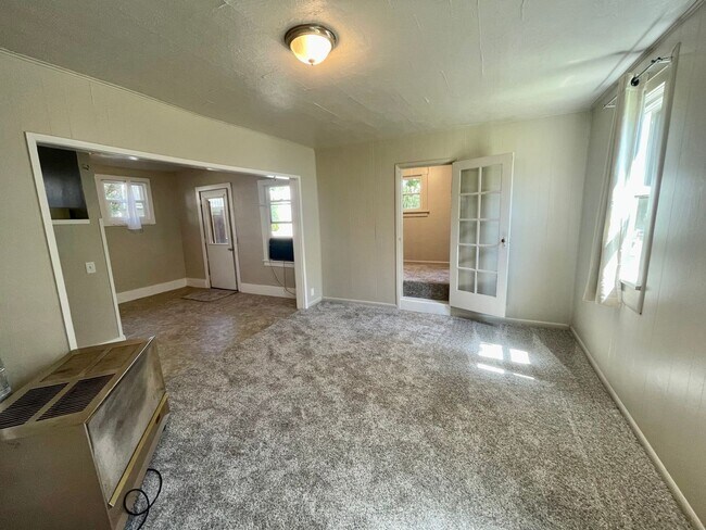 Photo - 523-525 NW 11th St Unit 525 - Lower