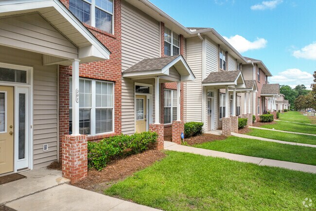 3400 Old Bainbridge Rd - Alternate Photo - Camillia Gardens