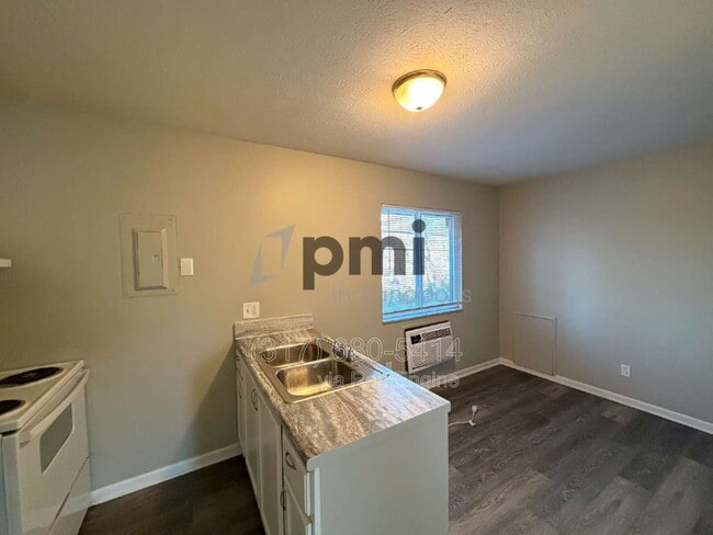 Photo - 828 Whitethorne Ave Unidad 828 D