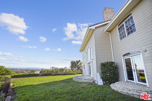 Photo - 1036 El Medio Ave