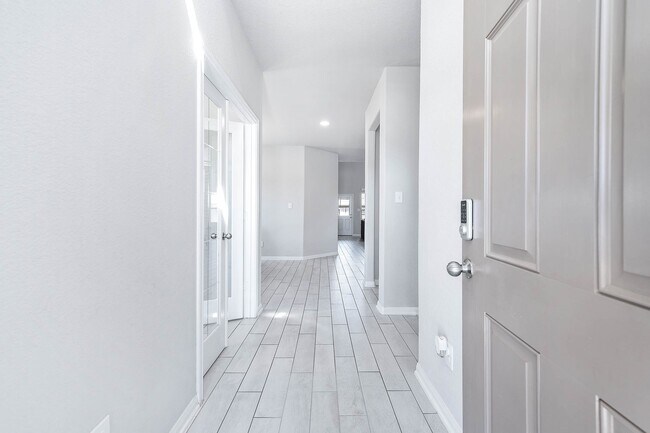 Photo - 32322 Dusted Bronze Dr