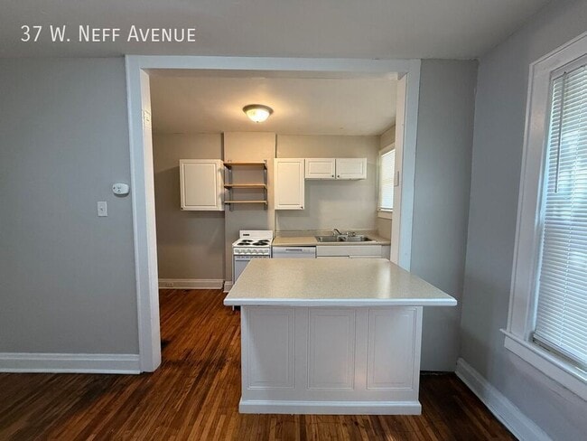 Photo - 37 W Neff Ave