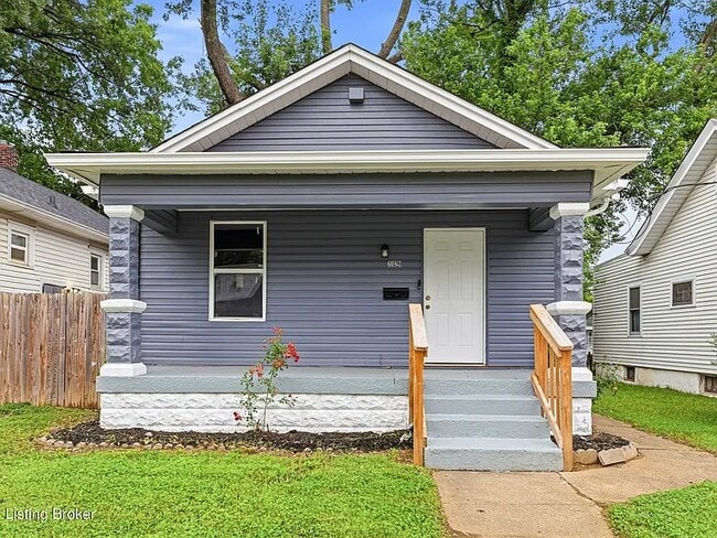 Photo - 2329 W Lee St