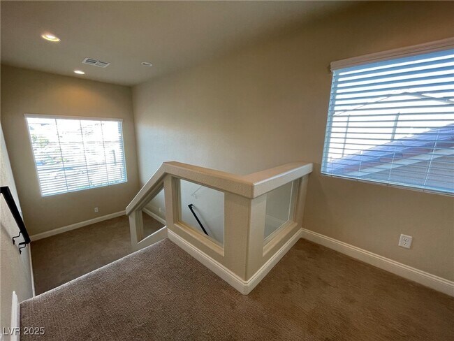 Building Photo - 10164 S Driftwood Estate St