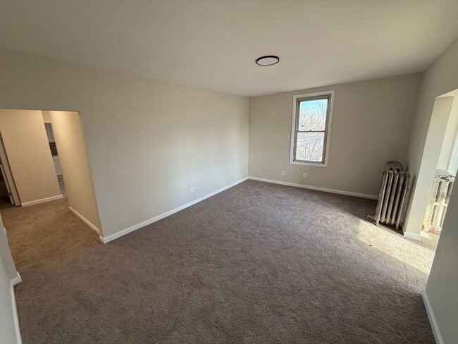 Photo - 1 Bedroom apartment with a bonus Den- Available today! Unit B1