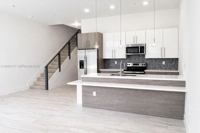 Photo - 4384 NW 9th St.