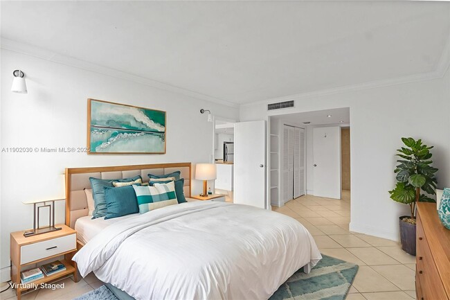 Photo - 3475 N Country Club Dr Unit 814
