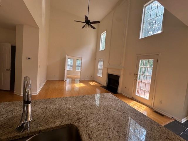 Photo - 145 Glenside Ln