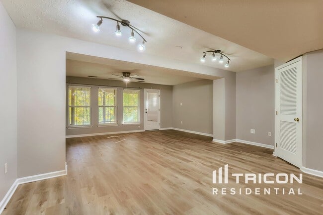 Photo - 5143 Spring Willow Ct