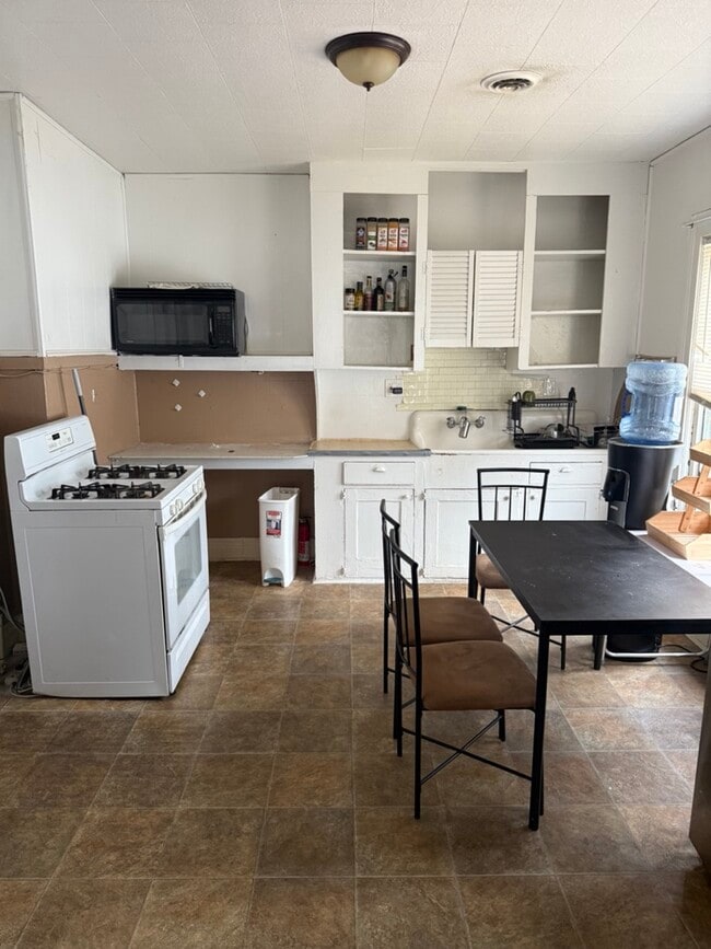 Photo - 114 15th St Unit 3