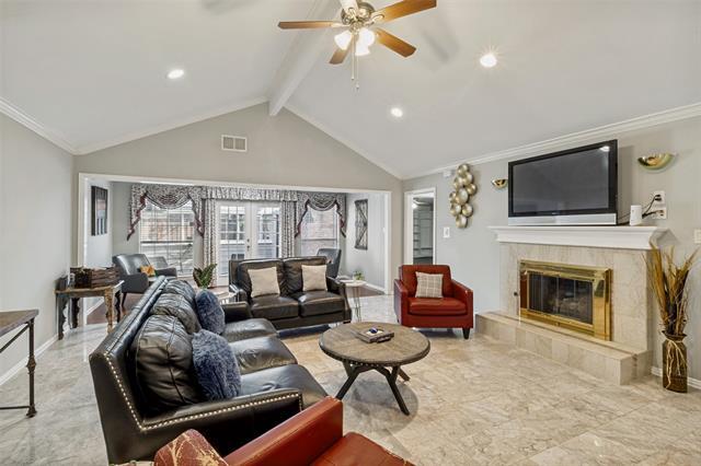 Photo - 3024 Encino Dr