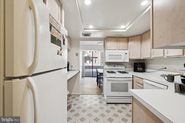 Photo - 1326 Spruce St Unit 703