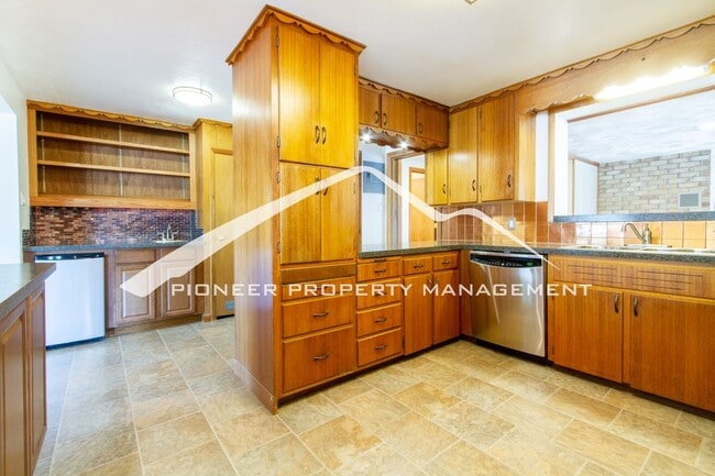 Photo - Spacious Home on Quiet Street with 2 Car Garage and Central A/C